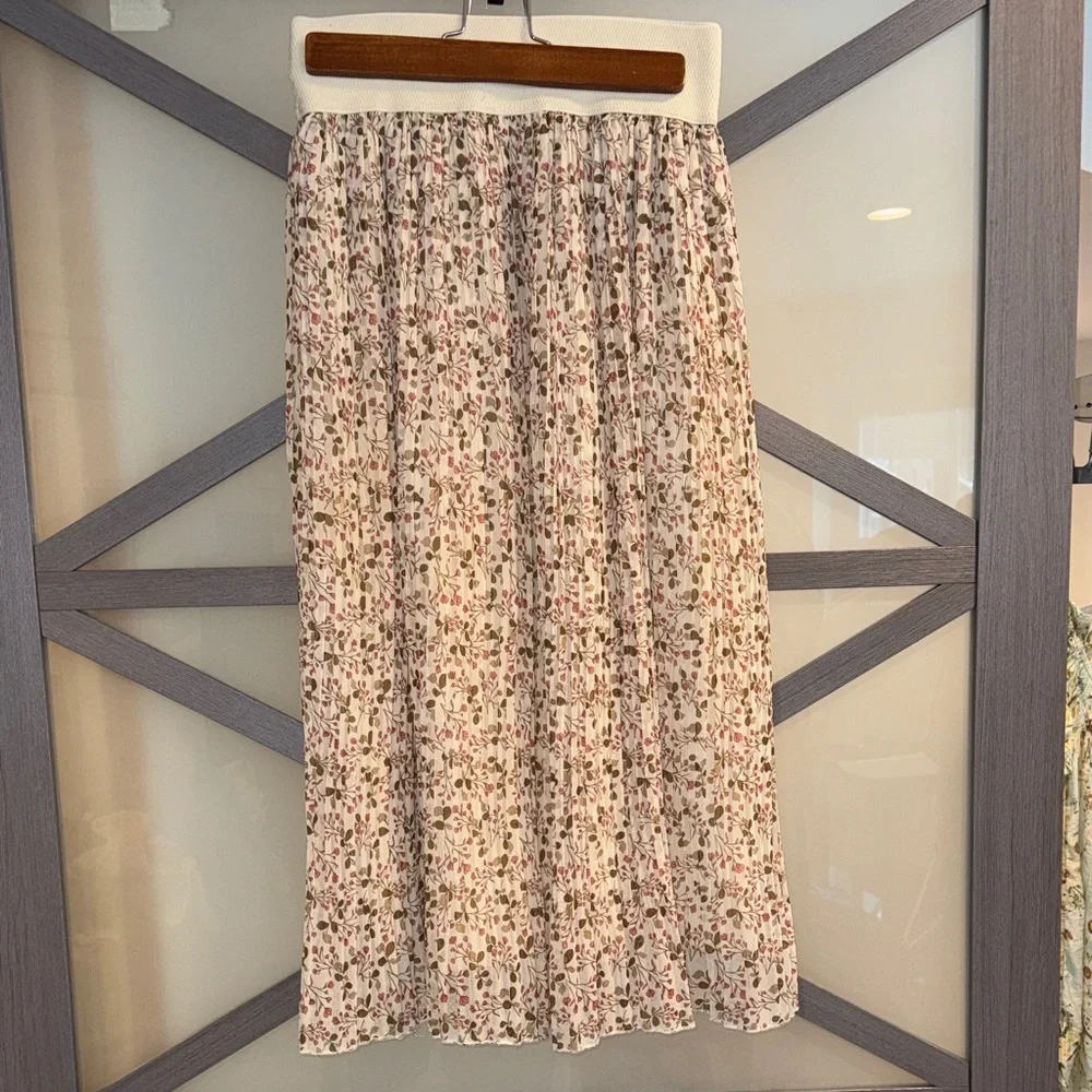 Floral Bohemian Cream Midi Skirt Size Small